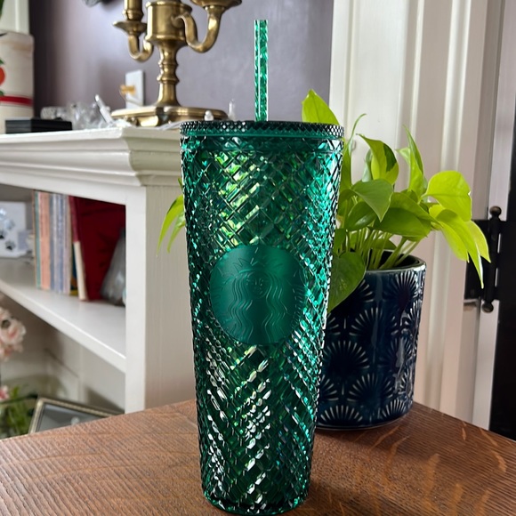 Starbucks 2021 Green Jeweled Diamond Grid Tumbler Cold Cup Venti 24oz NWT - Picture 1 of 4